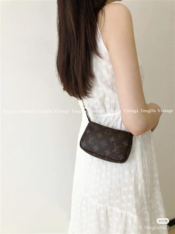 2026122105457437 580